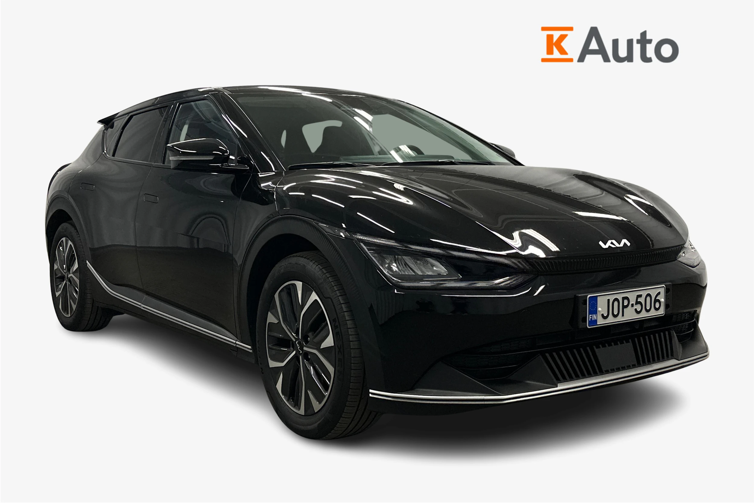 musta Kia EV6 2023 kuva 1.