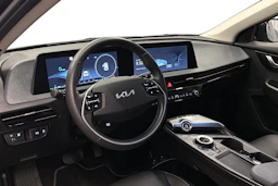 musta Kia EV6 2023 kuva 8.