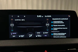 musta Kia EV6 2023 kuva 22.