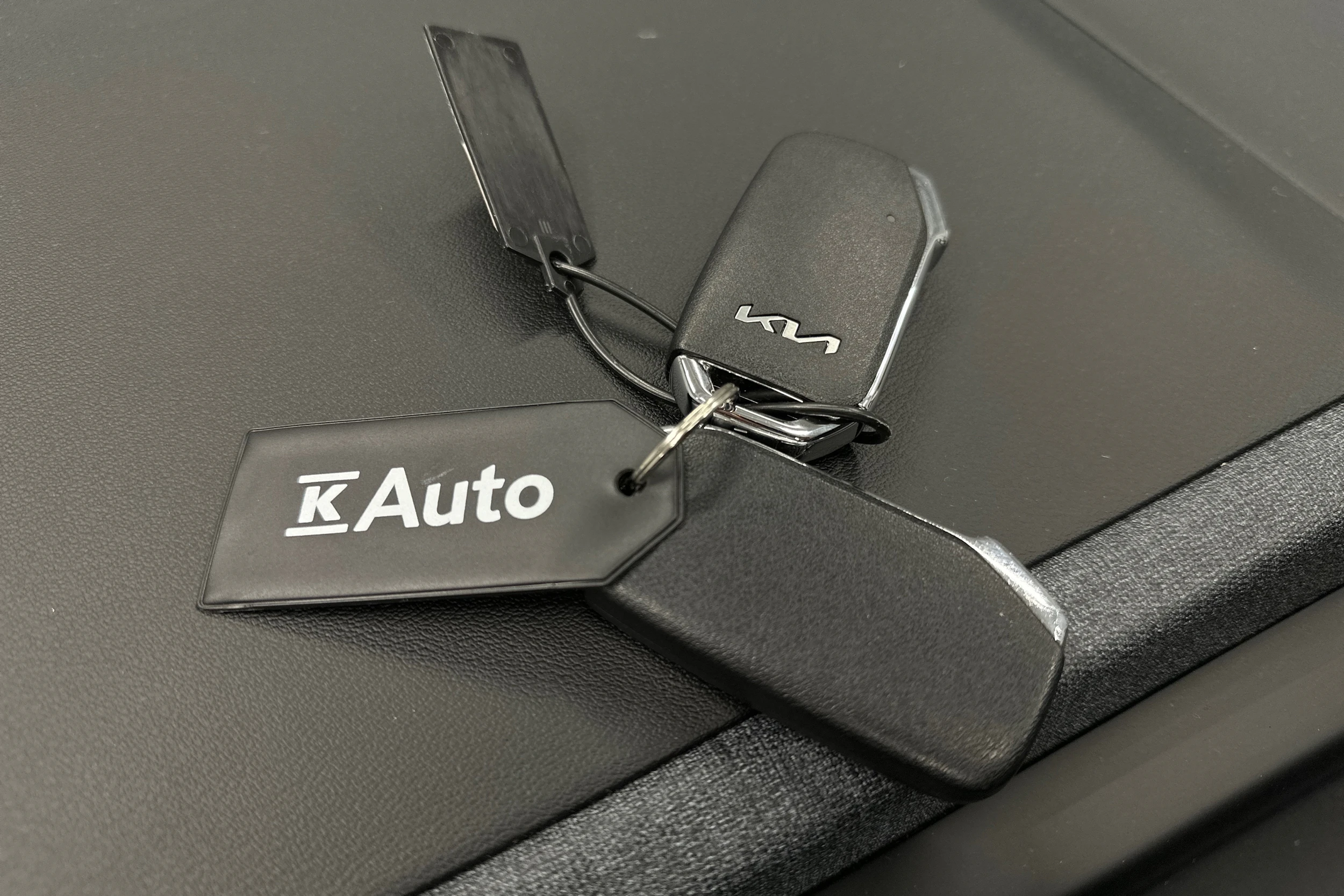 musta Kia EV6 2023 kuva 34.