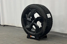 valkoinen Kia EV6 2023 kuva 10.