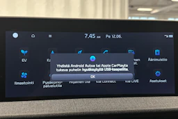 valkoinen Kia EV6 2023 kuva 21.