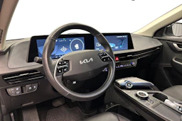 valkoinen Kia EV6 2023 kuva 6.