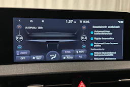 valkoinen Kia EV6 2023 kuva 23.