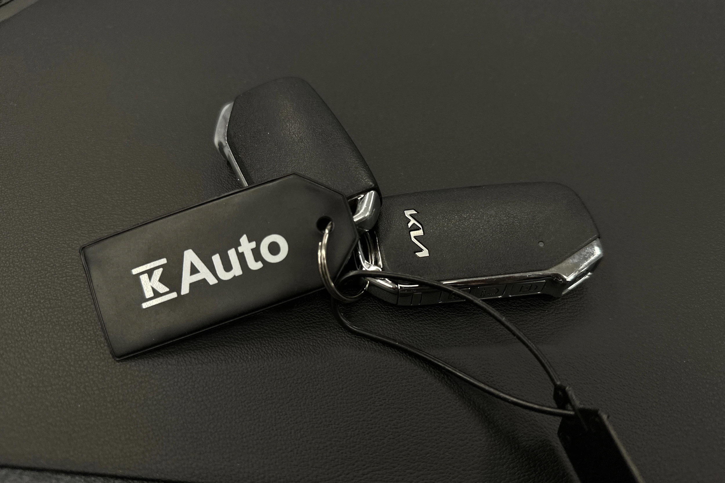 valkoinen Kia EV6 2023 kuva 37.