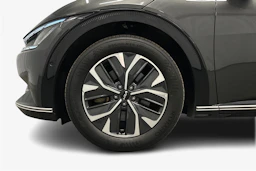 harmaa Kia EV6 2023 kuva 12.