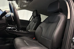 harmaa Kia EV6 2023 kuva 17.