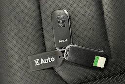 harmaa Kia EV6 2023 kuva 44.