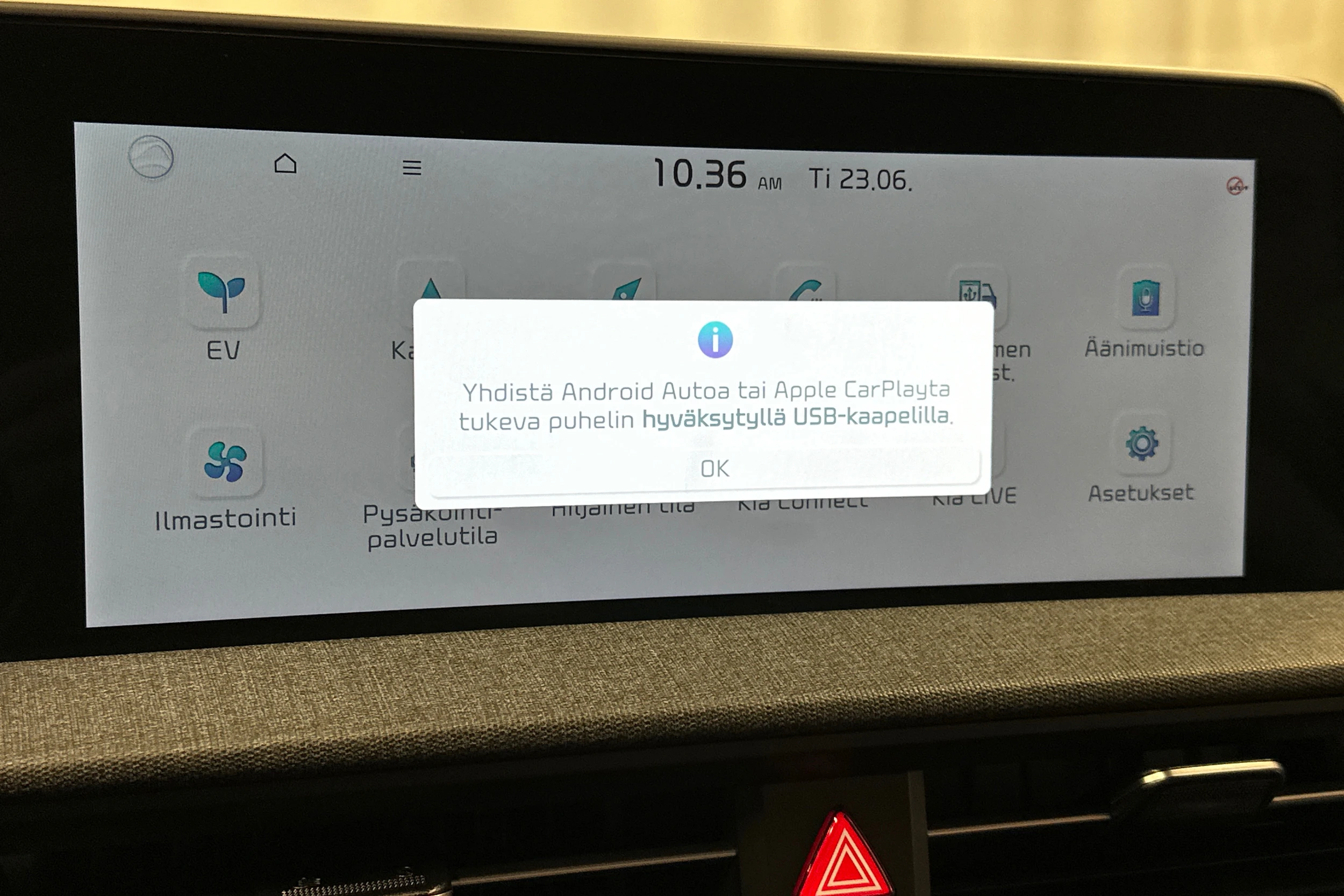 musta Kia EV6 2023 kuva 22.