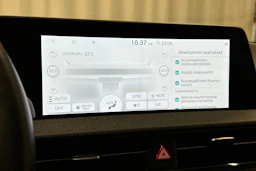 musta Kia EV6 2023 kuva 23.
