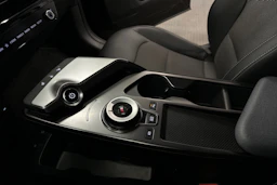musta Kia EV6 2023 kuva 34.