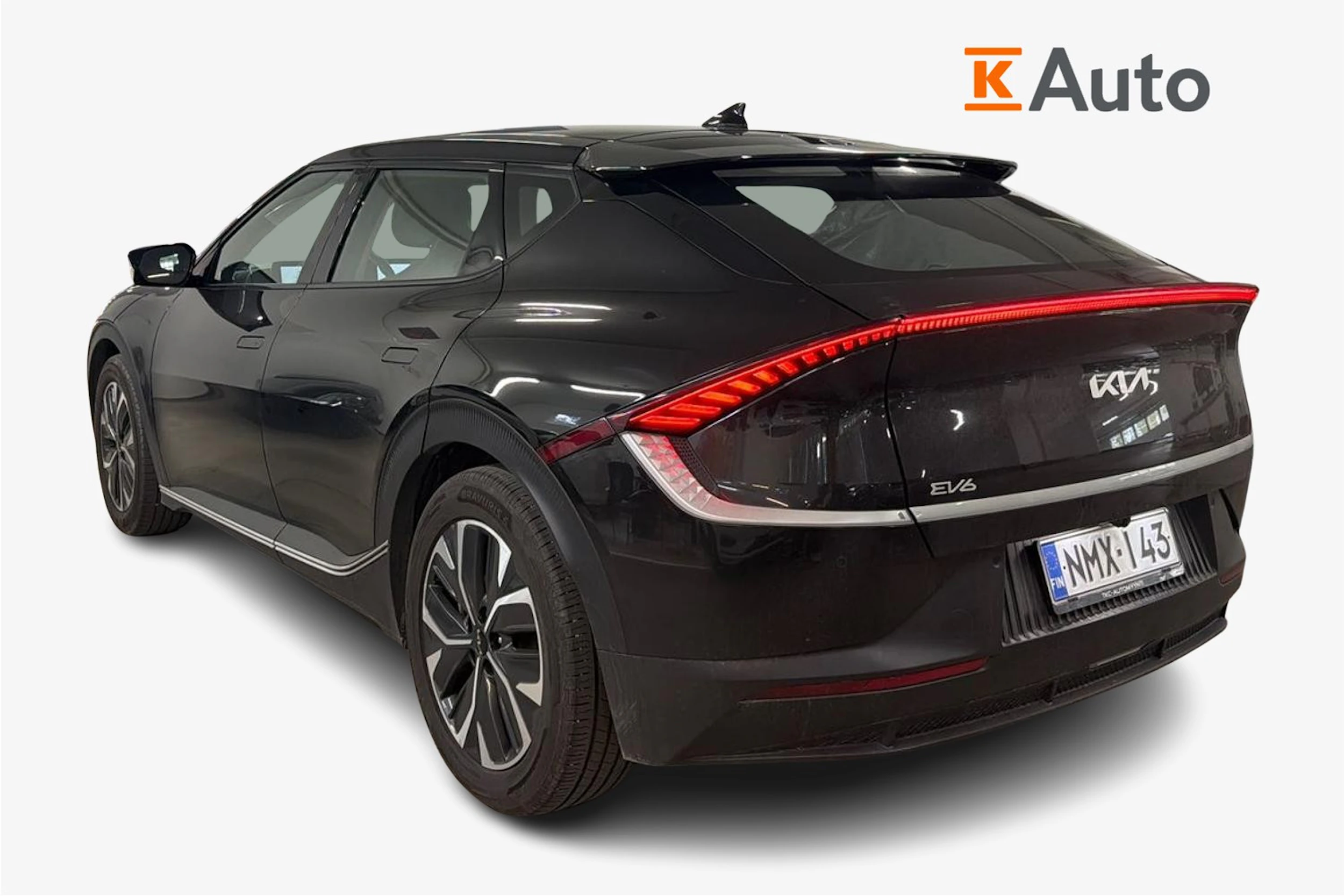 musta Kia EV6 2023 kuva 2.