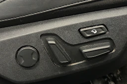 valkoinen Kia EV6 2023 kuva 20.