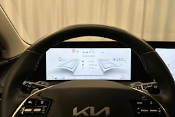 valkoinen Kia EV6 2023 kuva 24.