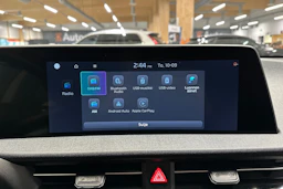 sininen Kia EV6 2023 kuva 14.
