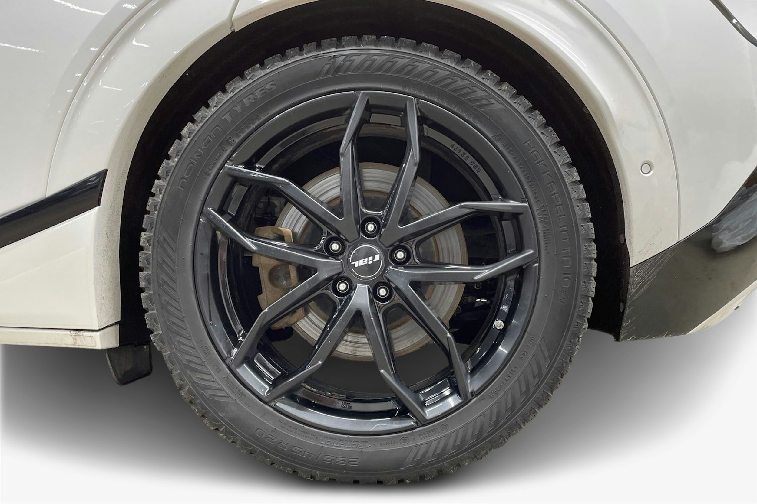 valkoinen Kia EV6 2023 kuva 11.