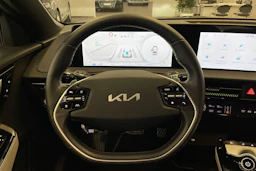 sininen Kia EV6 2023 kuva 28.