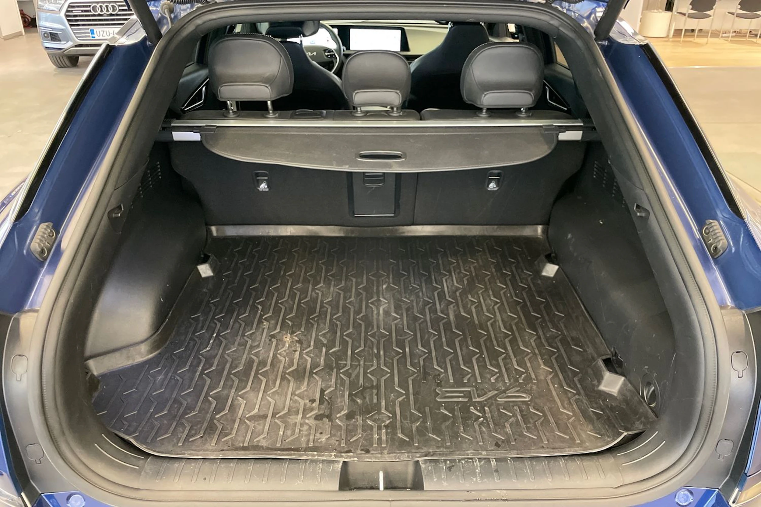 sininen Kia EV6 2023 kuva 29.
