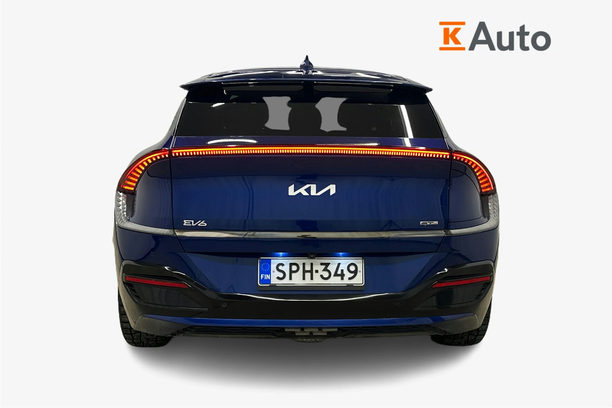sininen Kia EV6 2023 kuva 3.