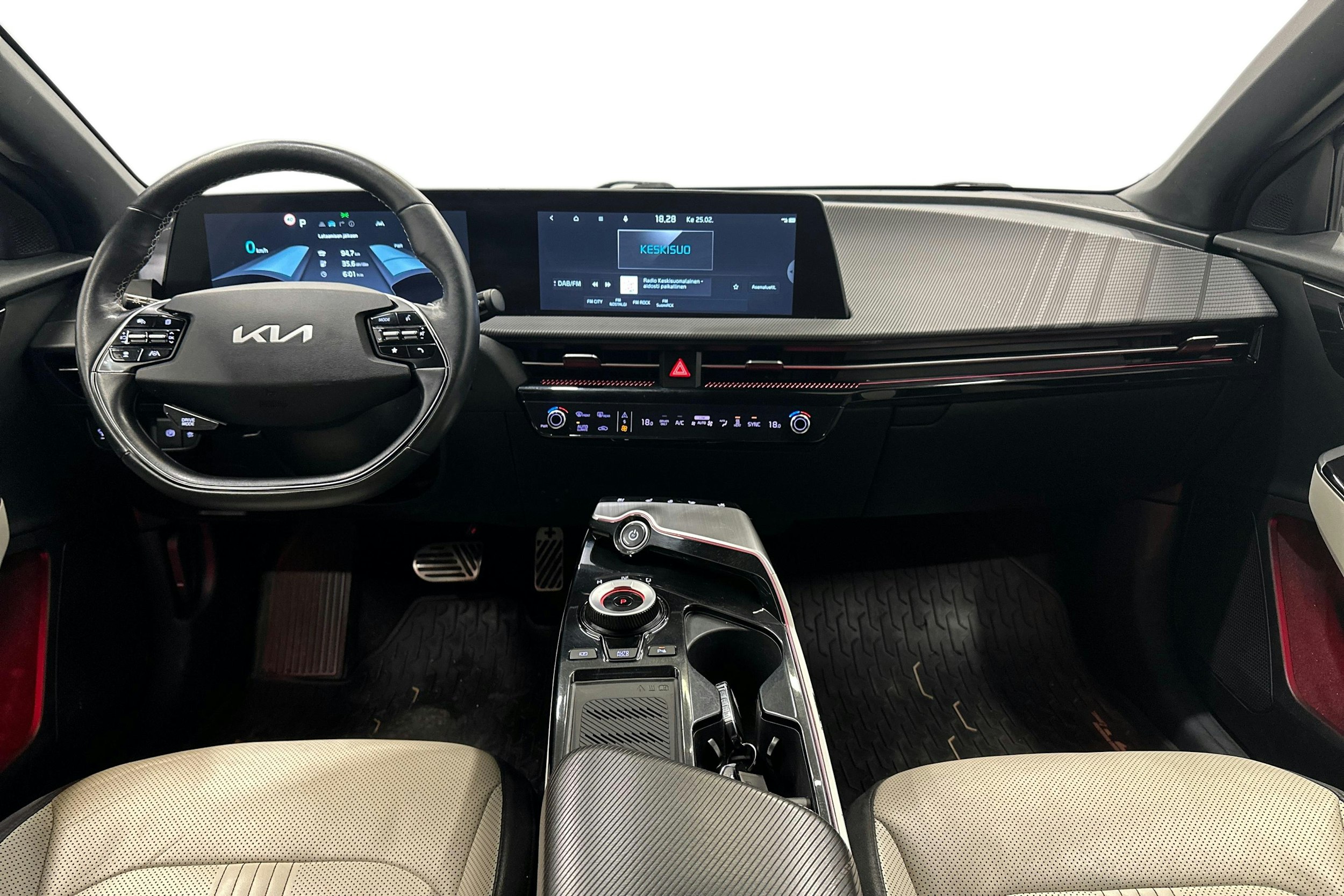 sininen Kia EV6 2023 kuva 9.