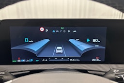 sininen Kia EV6 2023 kuva 18.