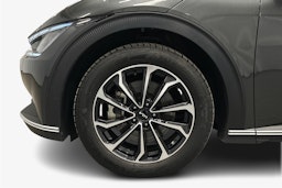 harmaa Kia EV6 2023 kuva 11.