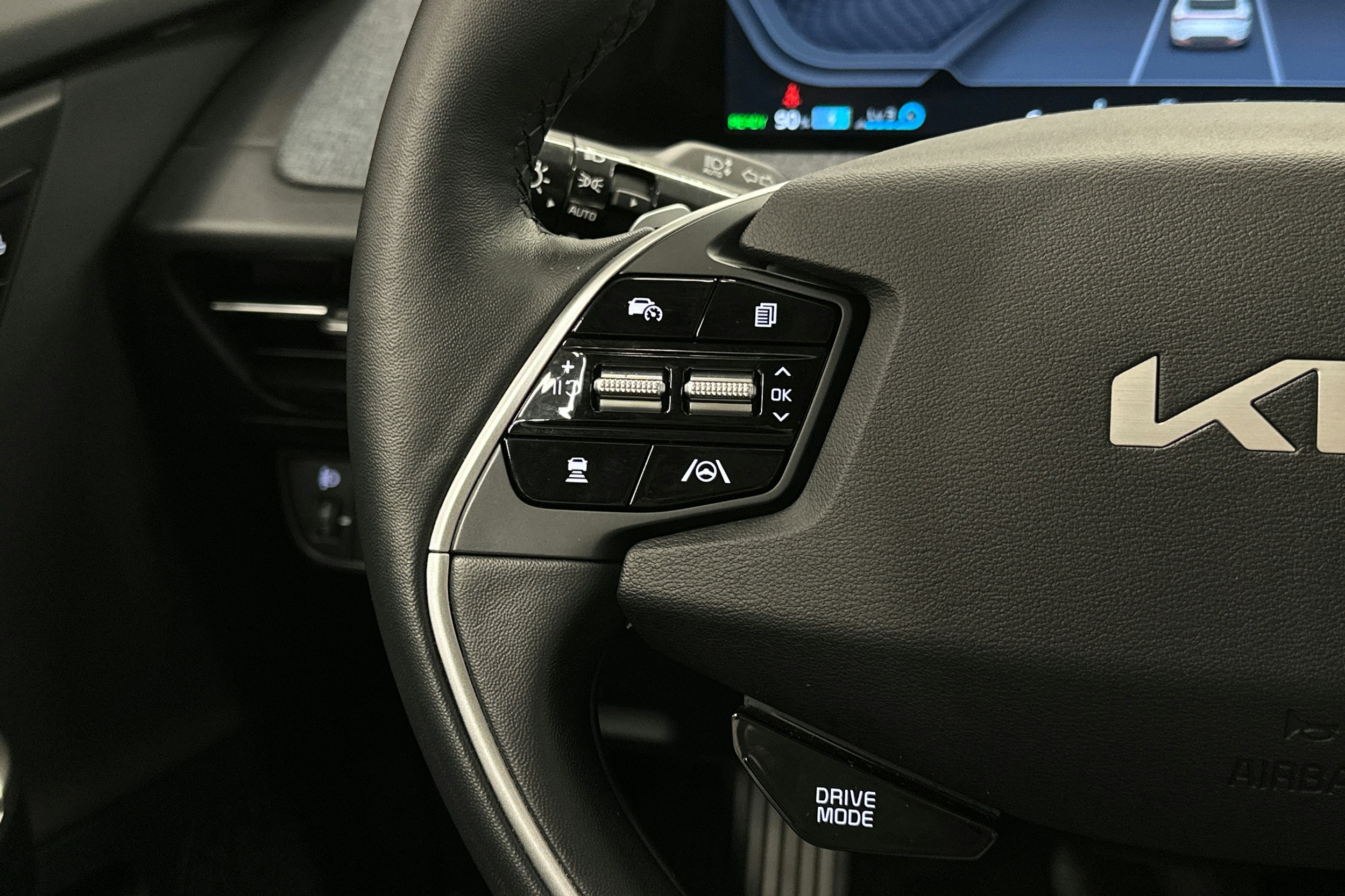 harmaa Kia EV6 2023 kuva 19.