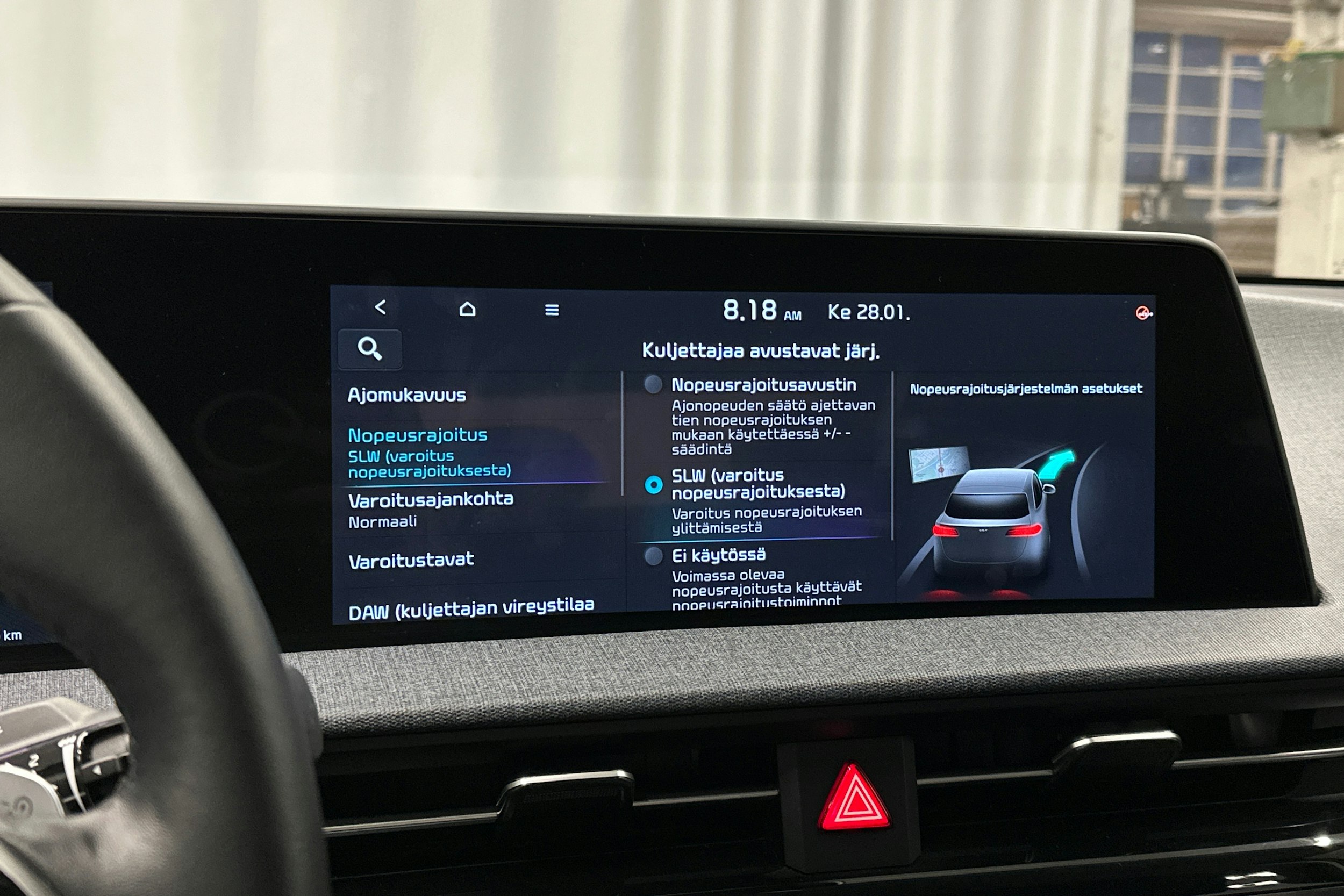 harmaa Kia EV6 2023 kuva 26.