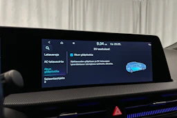 musta Kia EV6 2023 kuva 22.