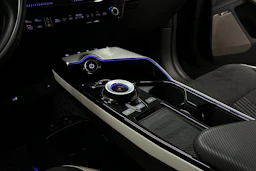 musta Kia EV6 2023 kuva 26.