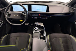 musta Kia EV6 2023 kuva 7.
