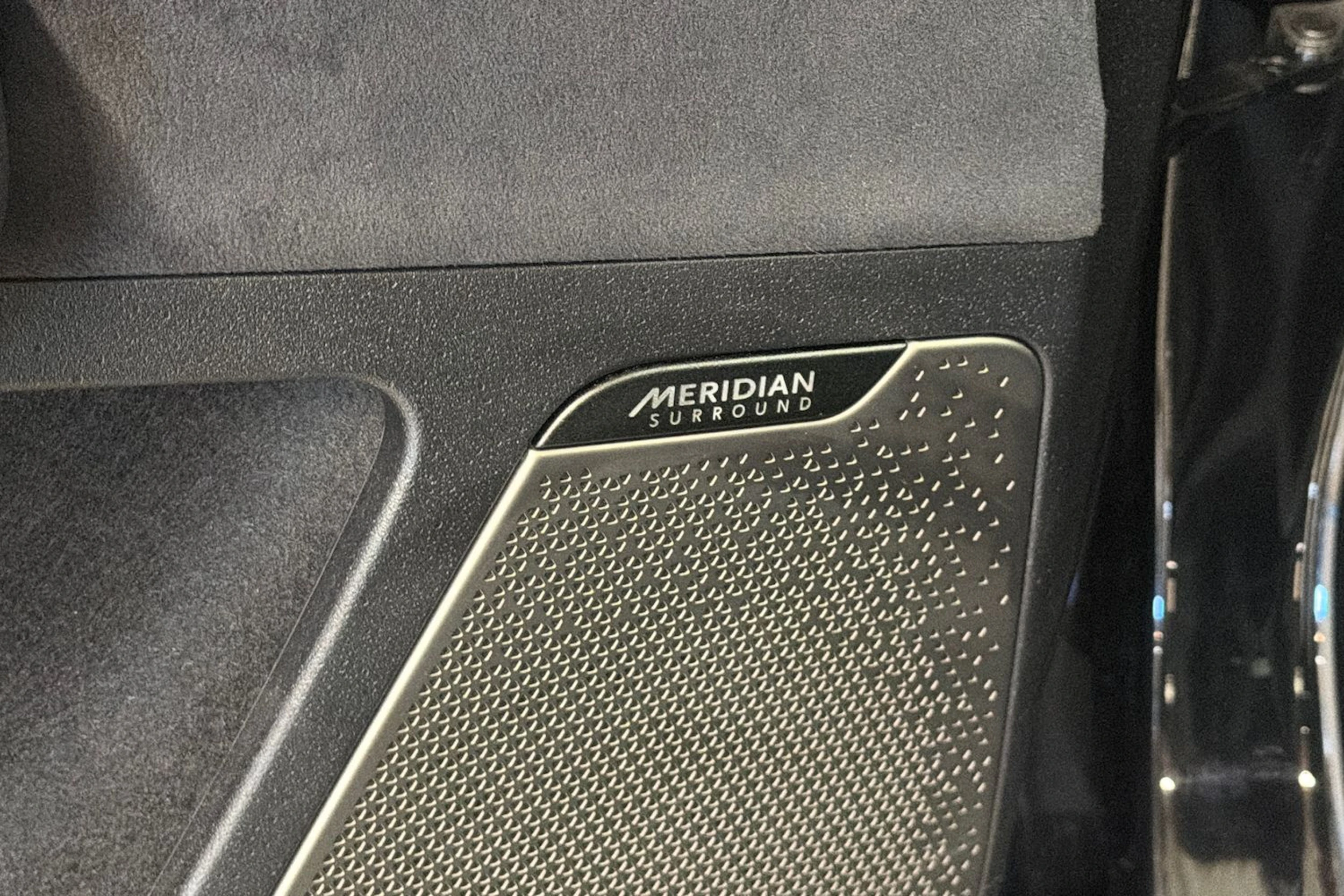 musta Kia EV6 2023 kuva 17.