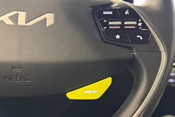 musta Kia EV6 2023 kuva 21.