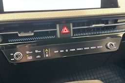 Valkoinen Kia EV6 2023 kuva 25.