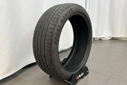 Valkoinen Kia EV6 2023 kuva 37.