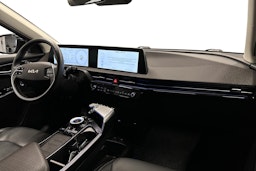 musta Kia EV6 2023 kuva 7.