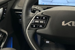 musta Kia EV6 2023 kuva 17.