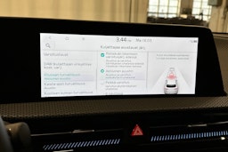 musta Kia EV6 2023 kuva 24.