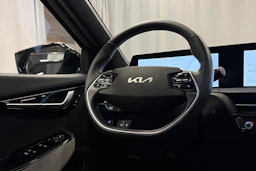 harmaa Kia EV6 2023 kuva 20.