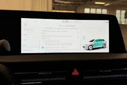 harmaa Kia EV6 2023 kuva 32.