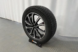 punainen Kia EV6 2023 kuva 13.