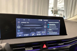 punainen Kia EV6 2023 kuva 23.