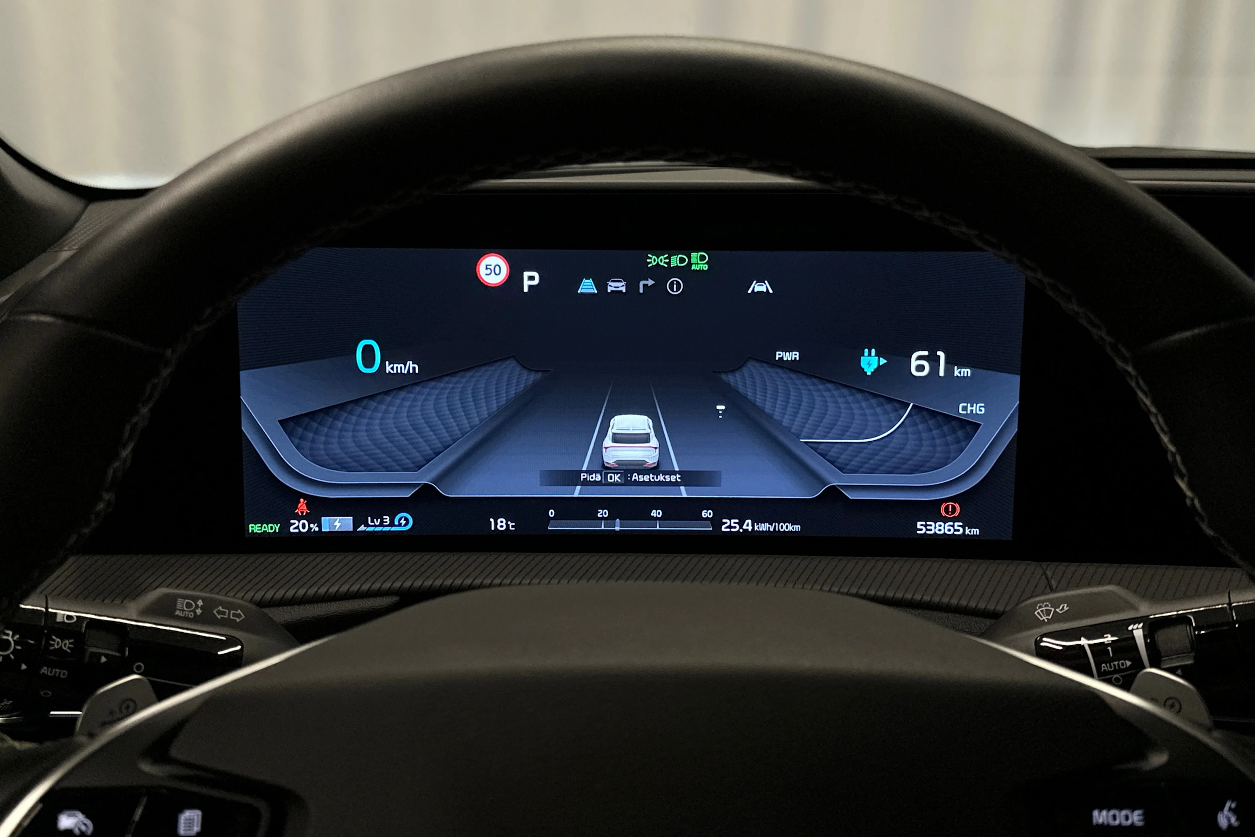 sininen Kia EV6 2024 kuva 17.
