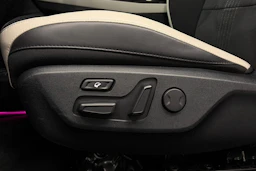 sininen Kia EV6 2024 kuva 14.