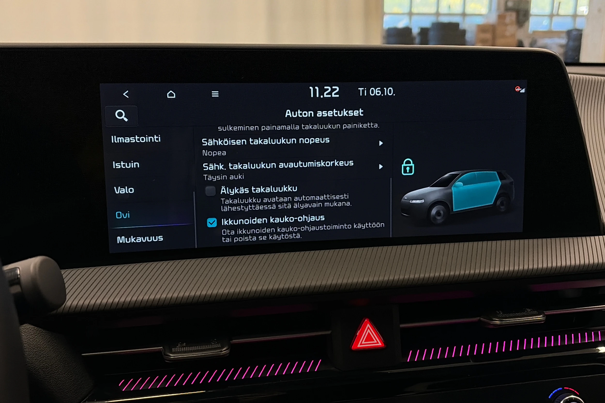 sininen Kia EV6 2024 kuva 24.