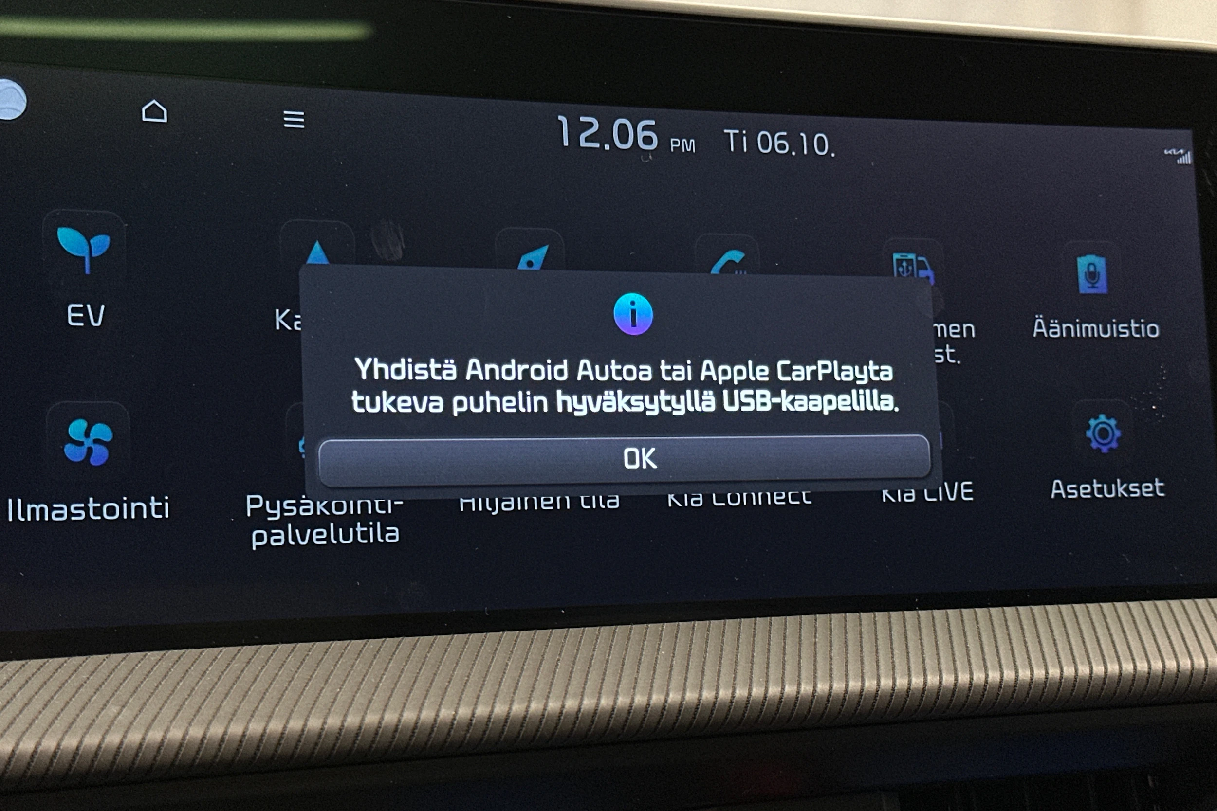 valkoinen Kia EV6 2024 kuva 29.