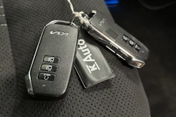 valkoinen Kia EV6 2024 kuva 39.