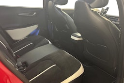 punainen Kia EV6 2025 kuva 9.
