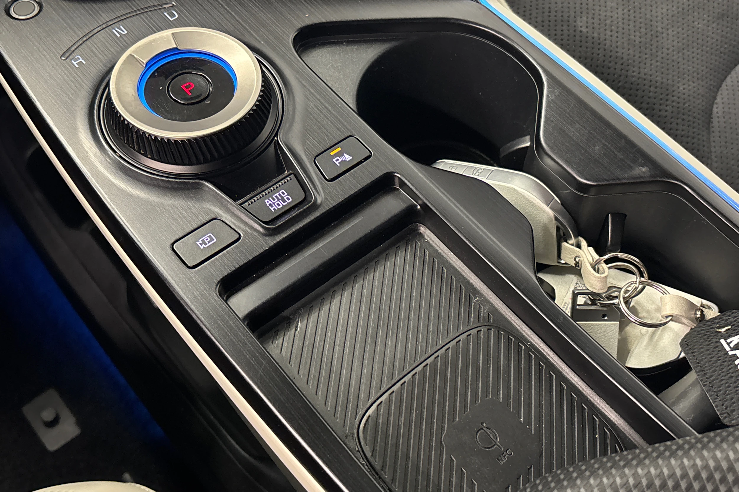 punainen Kia EV6 2025 kuva 24.