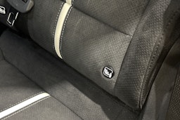 punainen Kia EV6 2025 kuva 32.